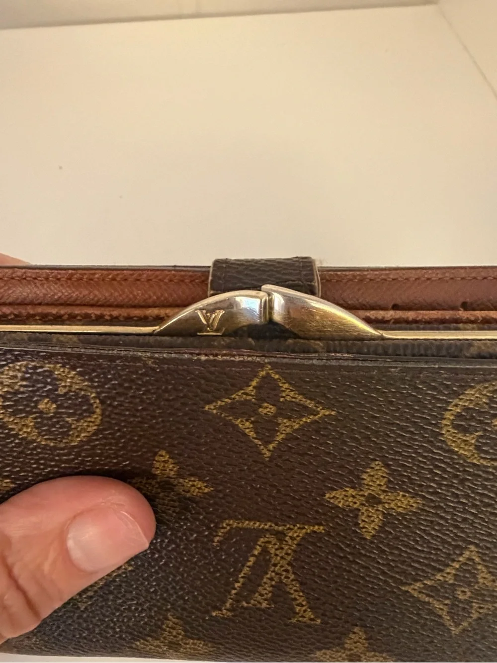 Authentic Louis Vuitton Monogram Portefeuille Viennois Wallet - Picture 6 of 14